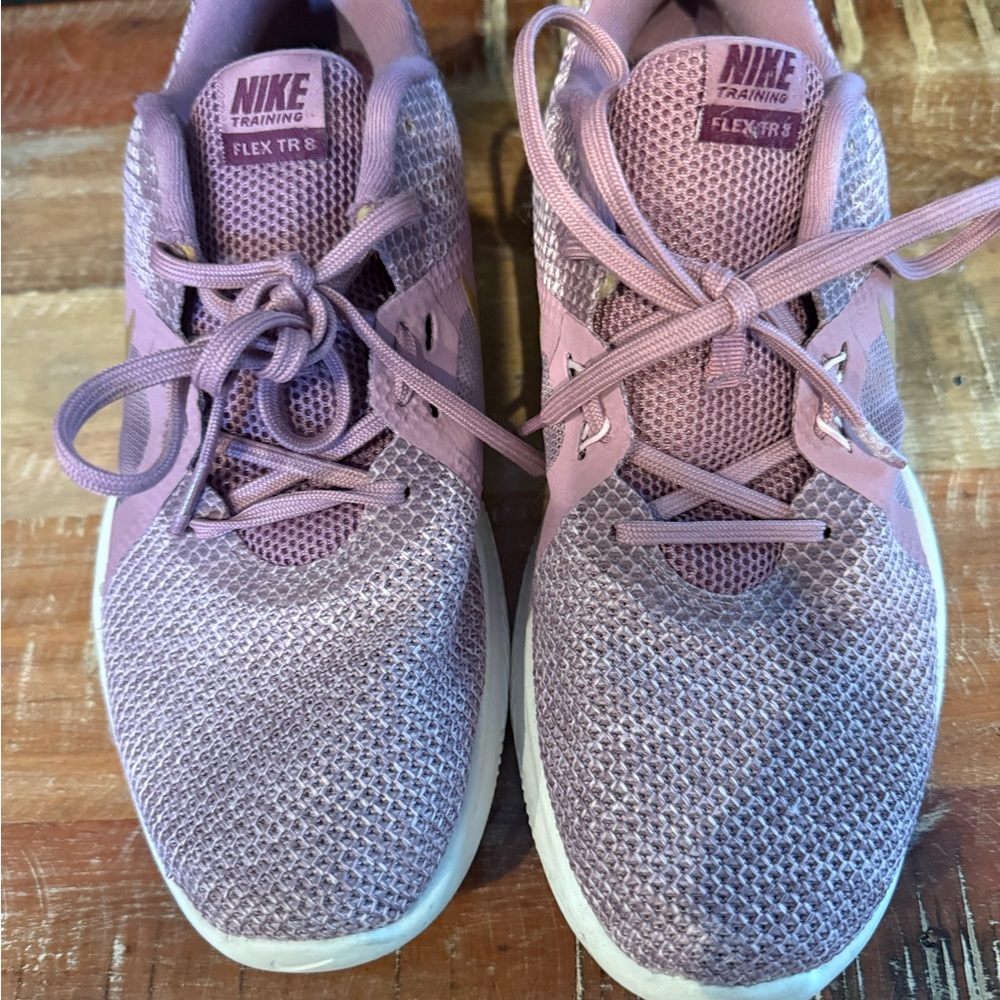Nike Women's Lavender Athletic Shoes